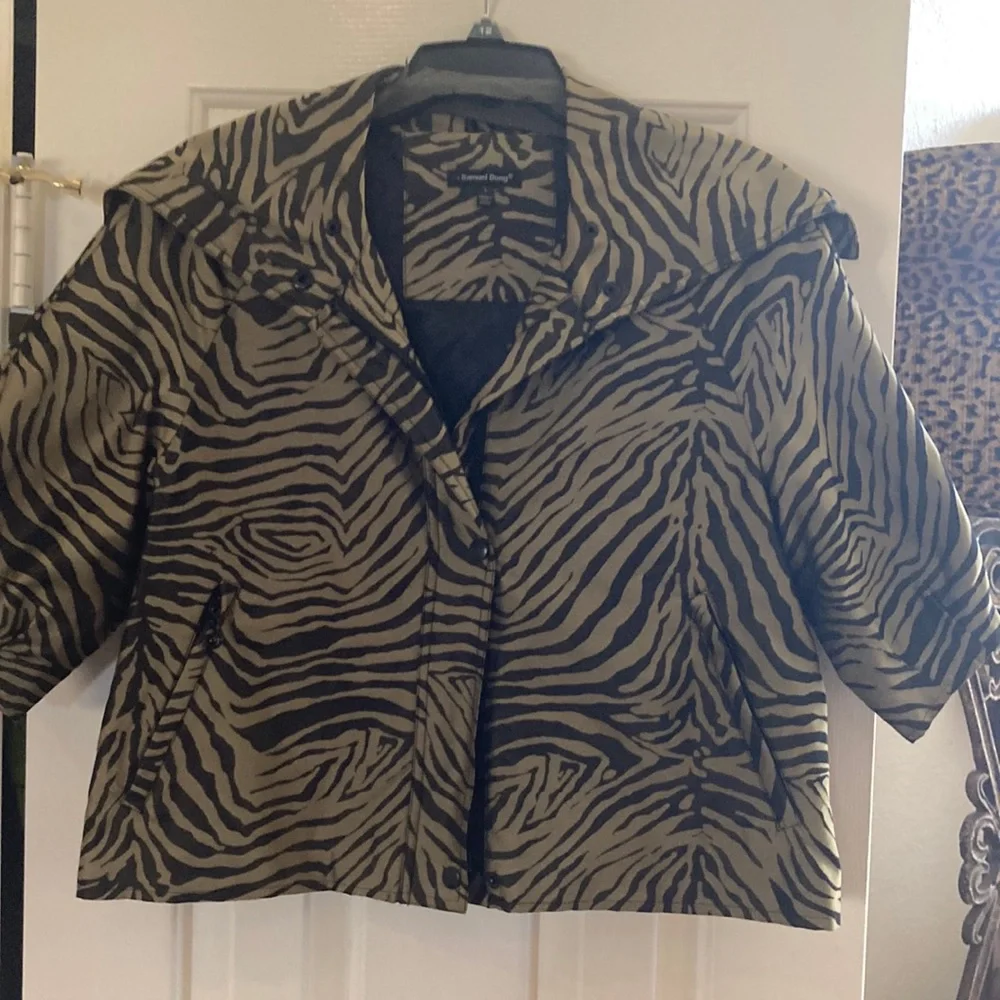 Jacket - Picture 1 of 3